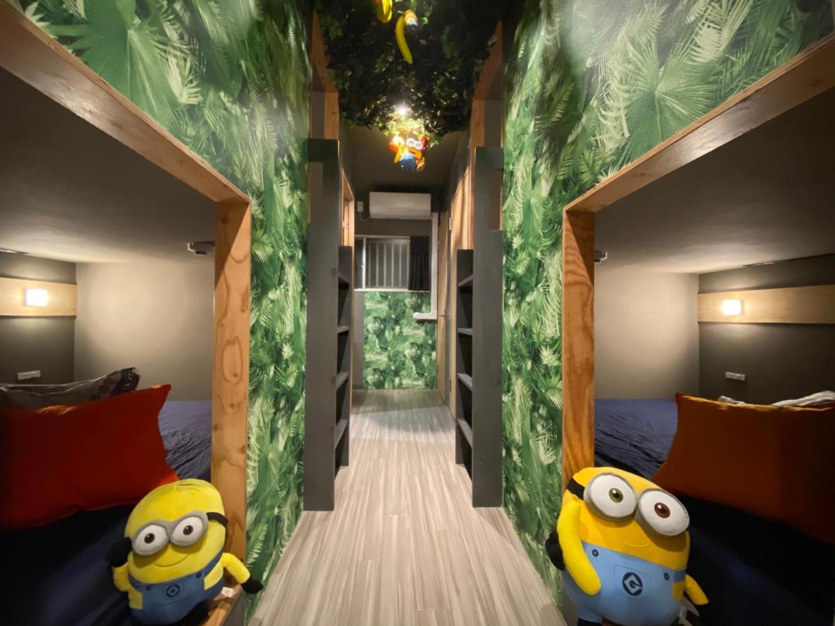 Hotel Jungle Fun Fun Ósaka Exteriér fotografie